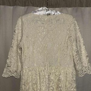 Gorgeous Lace Dress Vintage Dainty Jewels Brand